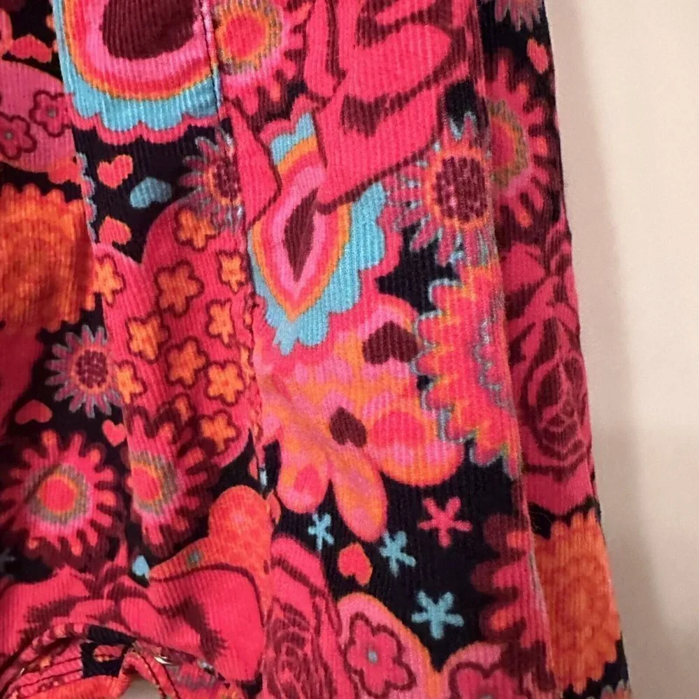 Le Top Baby Girl 3 Month Kaleidoscope Romper‎ Blue Pink